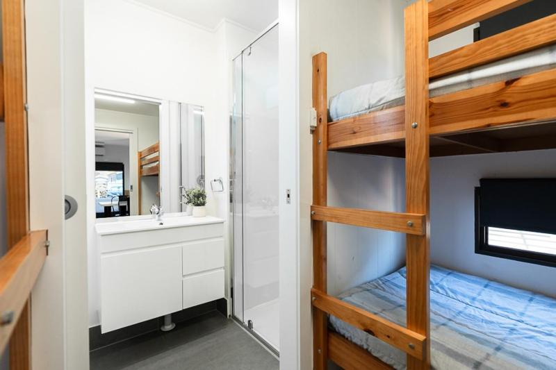 Adelaide Caravan Park - Aspen Holiday Parks Habitación foto